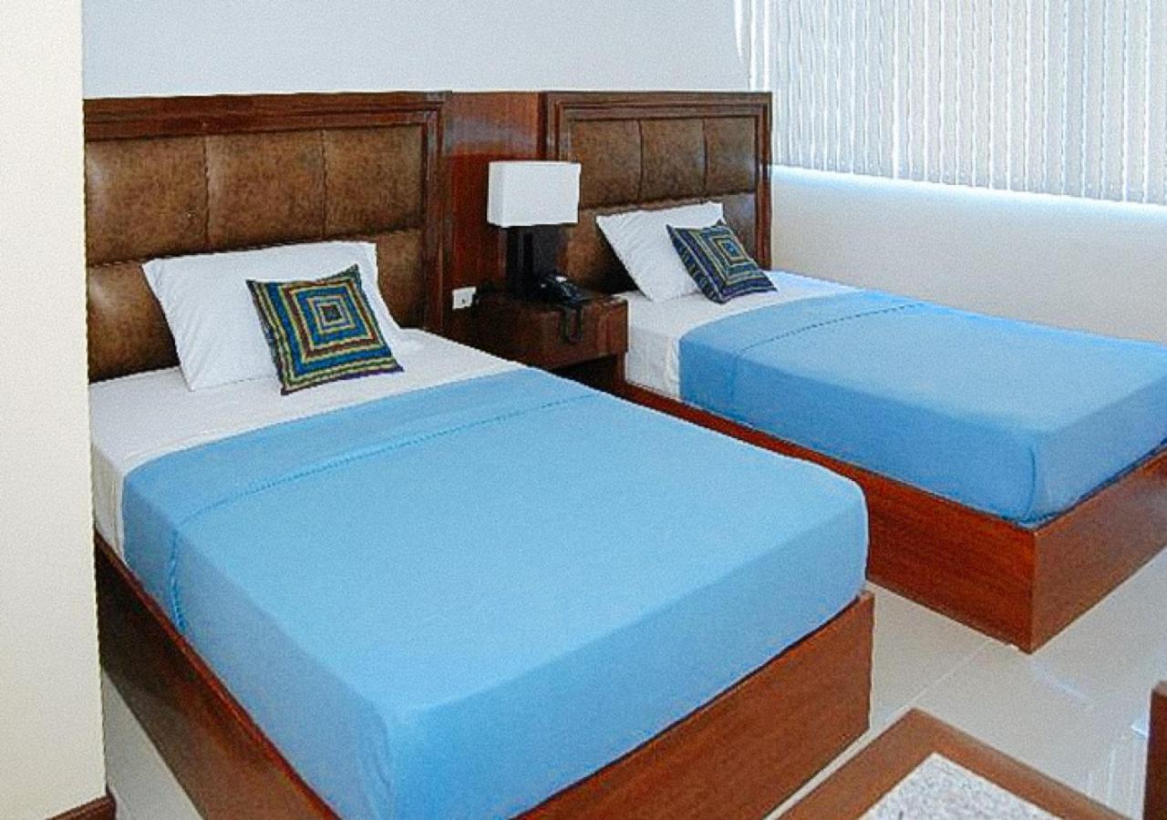 Sky Garden Hotel Roxas City Zimmer foto